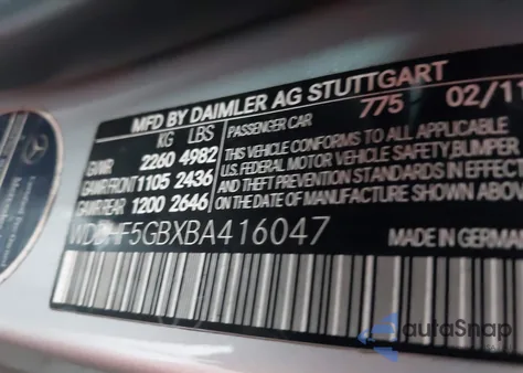 2011 Mercedes-Benz E 350 z USA, uszkodzony, nr VIN WDDHF5GBXBA416047